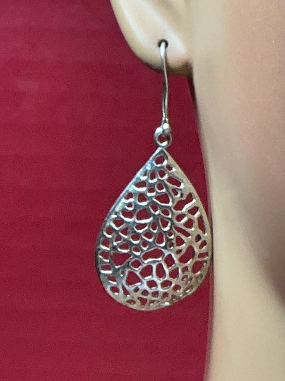 Sterling Silver Teardrop Shaped Filigree Dangle Earrings. 1.5 inches long